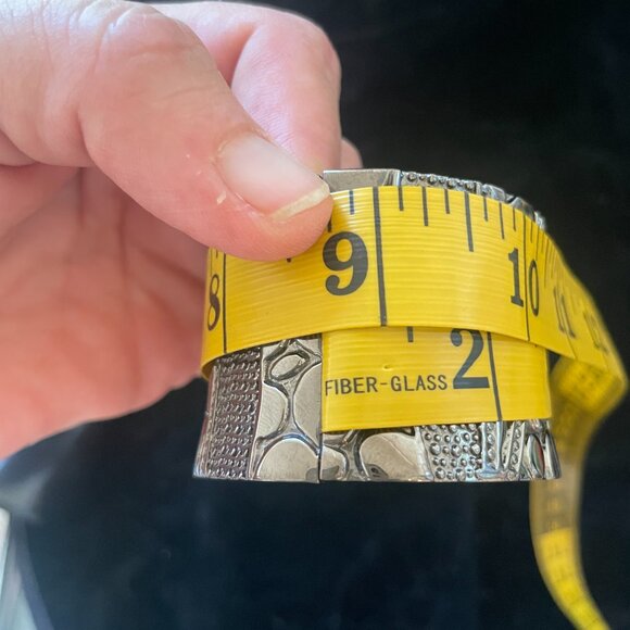 Bundle of fun bracelets, gunmetal, black and silver - Picture 10 of 14